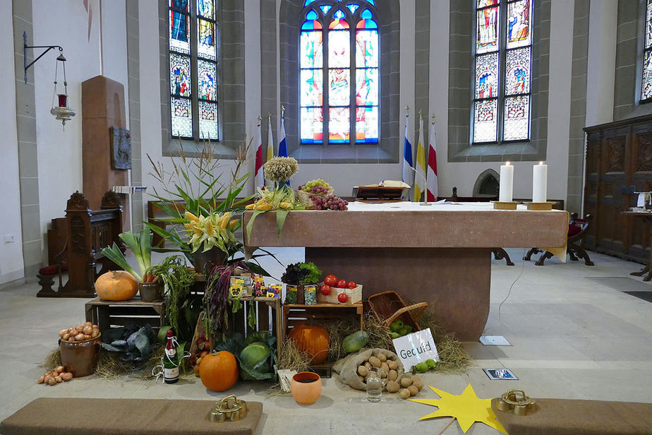 Ökumenischer Familiengottesdienst zum Erntedankfest